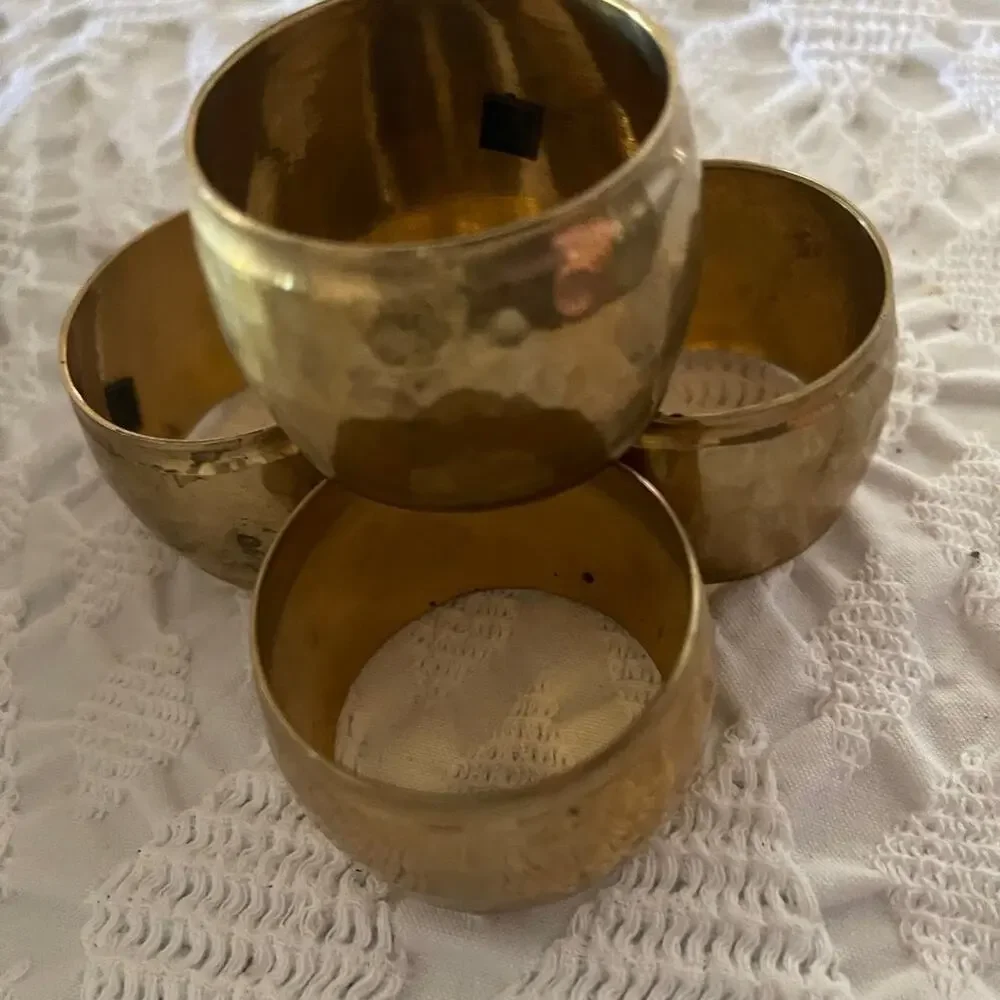 Vintage Brass hanmered napkin rings set of 4